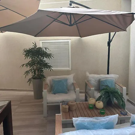 Spacious Luxury 3 Bedroom - Southridge - شقة المليحة
